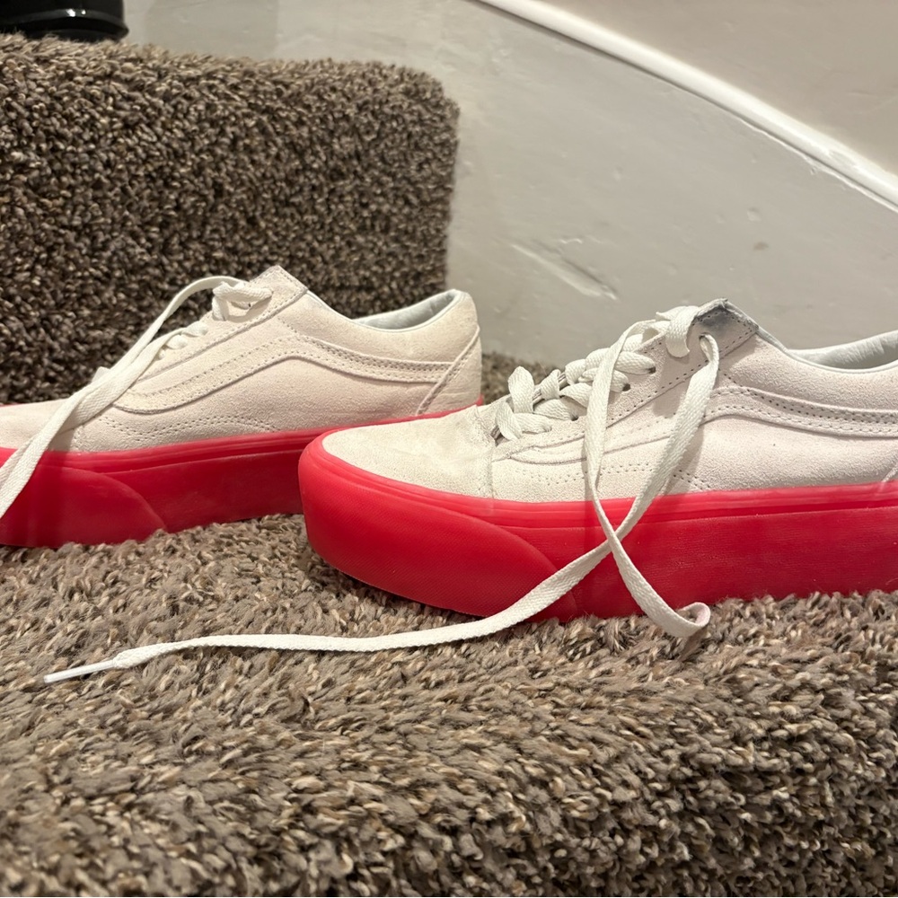 Vans Women's Sneakers in White and Bold Red